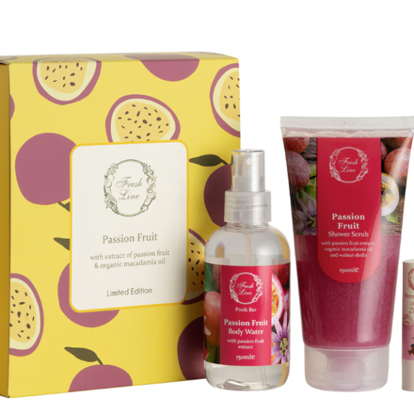 FRESH LINE SHOWER SCRUB 150ML+BODY WATER 150ML+LIP BALM (PASSION FRUIT+MACADAMIA OIL)